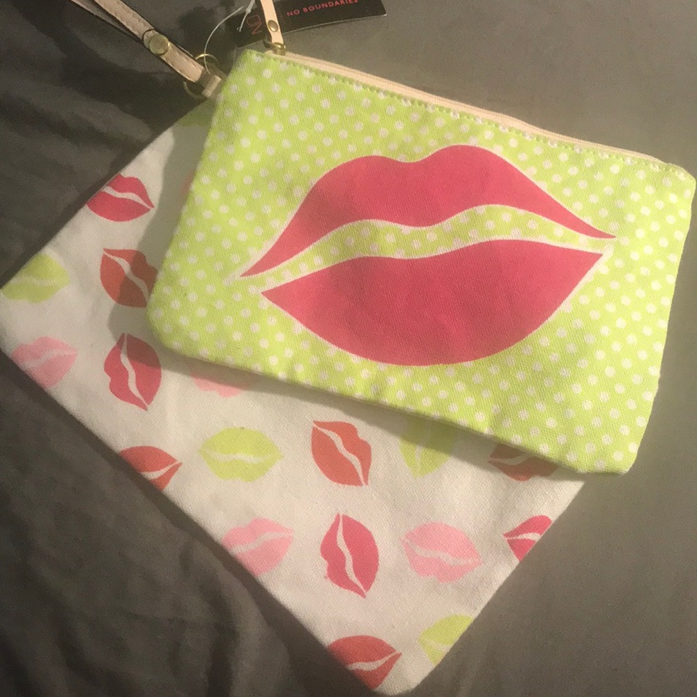 Two pouch wristlet
